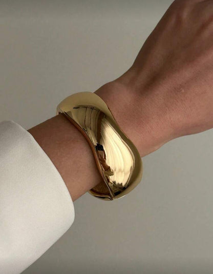 3 pieces bracelets asymmetriquement exagéré